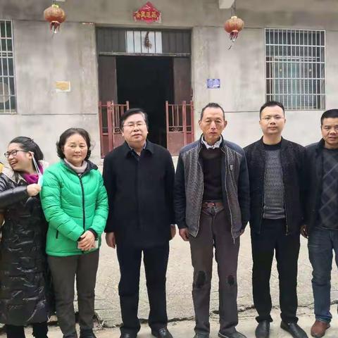 不忘初心送温暖     结对帮扶显真情——南昌市第九医院元旦前夕开展慰问贫困户活动