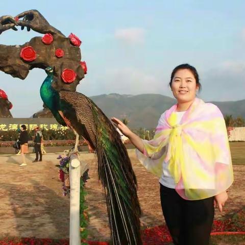 呼市三十一英语教研组名师风采——左红梅老师