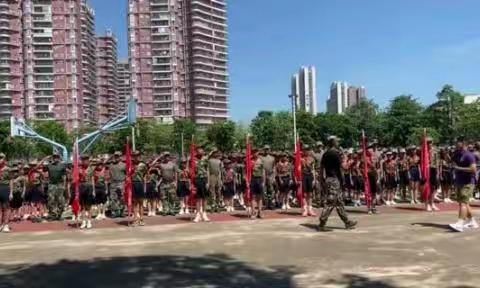 电海附中初一新生军训