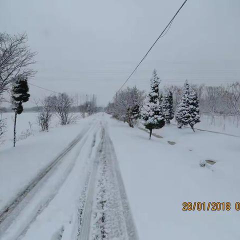 石刻凿时光  风雪映齐梁