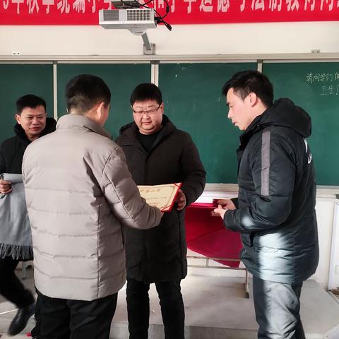 感动乔庙一中最美教师