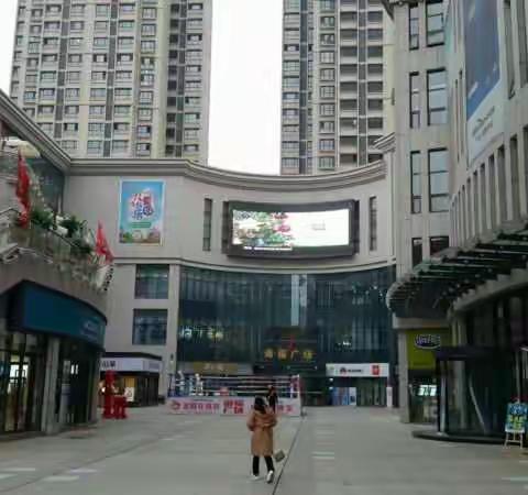 推行“马上就办”，“办就办好”，实现申请人“最多跑一次”。