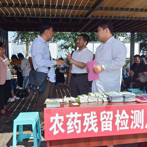 以绿色发展引领乡村振兴——科右前旗农畜产品质量安全监督检验站参加百斤西瓜开园活动