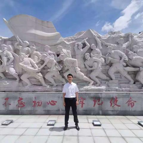 学习方志敏式好干部--望仙中学卢文丰