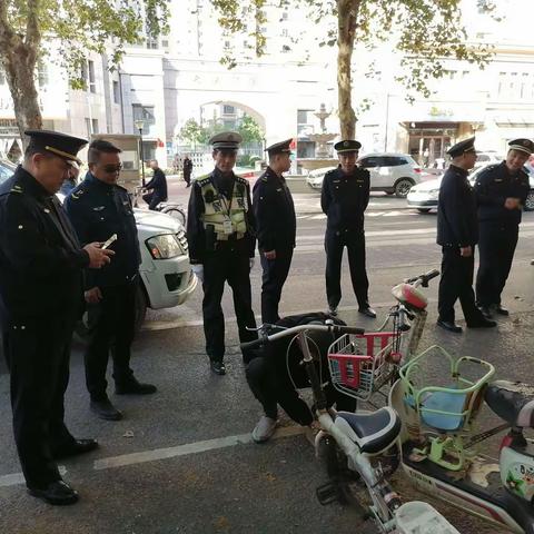 联合执法，“还位于民”，长清交警重拳打击占用公共停车位行为