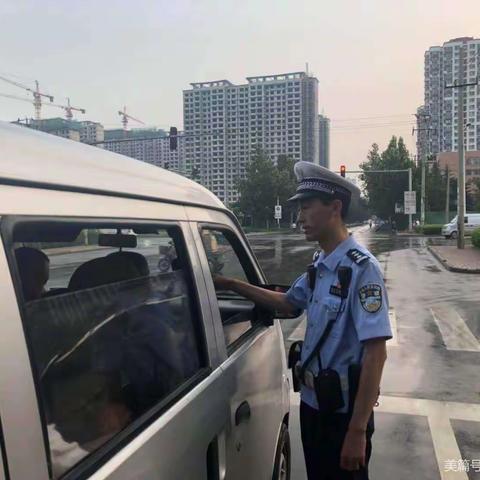 出重拳 除隐患 ！长清交警聚焦“两路两车”严查重点违法