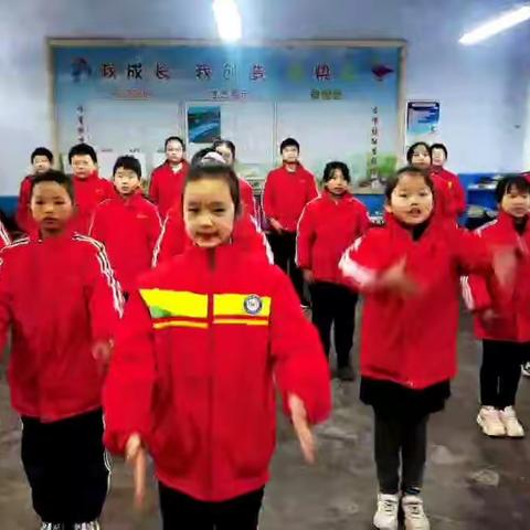 鲁家小学开展2021年“诵读国学经典 弘扬传统文化”经典诵读活动