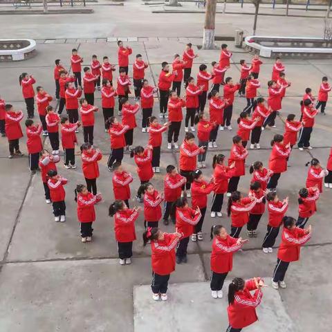 阳光大课间  活力满校园-----鲁家小学大课间活动掠影