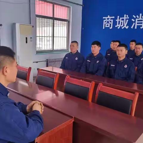 商城消防救援站多项措施全力做好雨雪天气下灭火救援准备工作