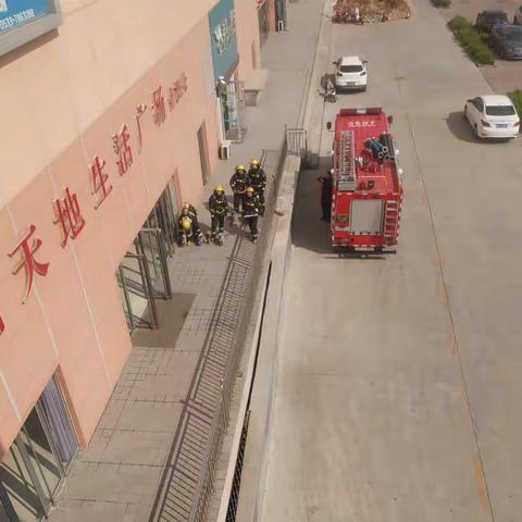 商城消防救援站积极开展实战化操法训练