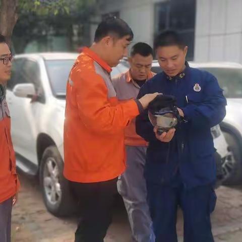 商城消防救援站对辖区燃气公司开展消防技能培训