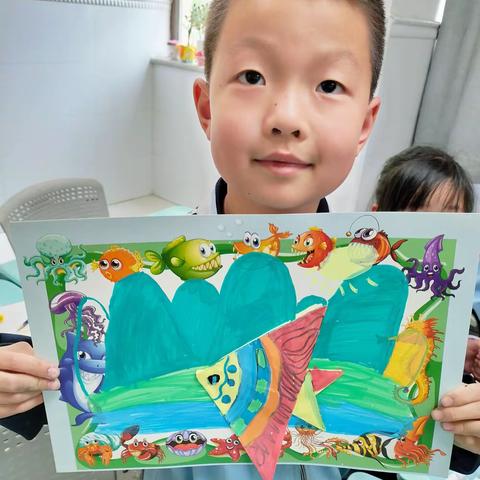 泰华一年一班折纸《热带鱼》