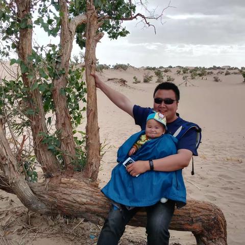 小宝贝。洋娃娃。🐑🐑🌺