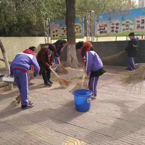 灵宝市第二实验小学五三班“日行一善，月习一德”系列活动人人在行动