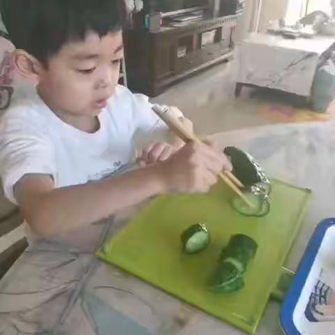 感恩陪伴成长，祝福最美女王节👸