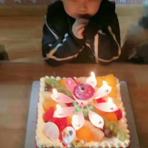 皓，生日快乐👑🎂