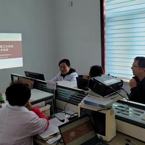加强防汛知识宣传教育，增强安全责任和防范意识。