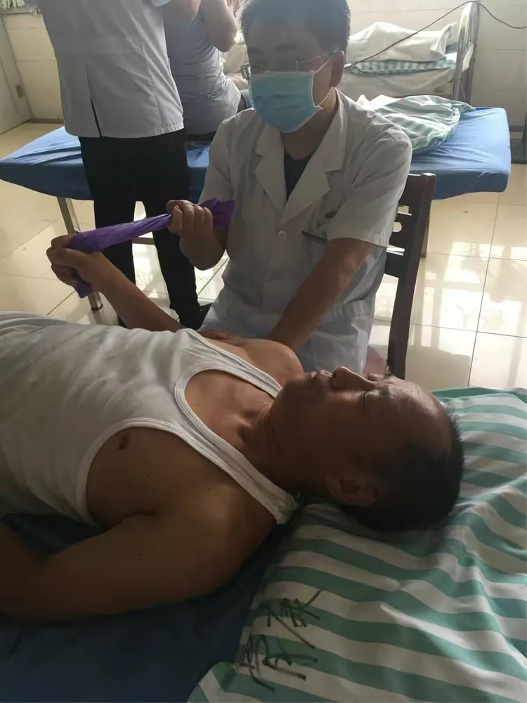 包含博爱医院医院排队代办挂号康复训练专业指导，恢复效果更佳的词条