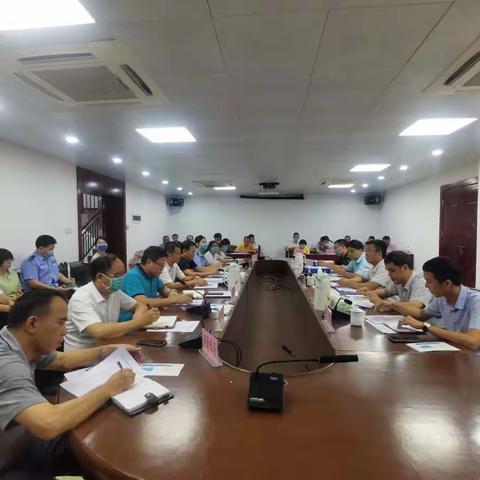 省司法厅行政执法专项监督检查组到五指山市开展行政执法专项监督检查