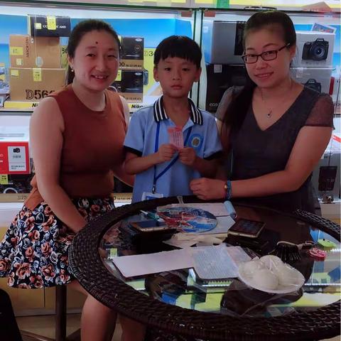 为留守儿童募捐