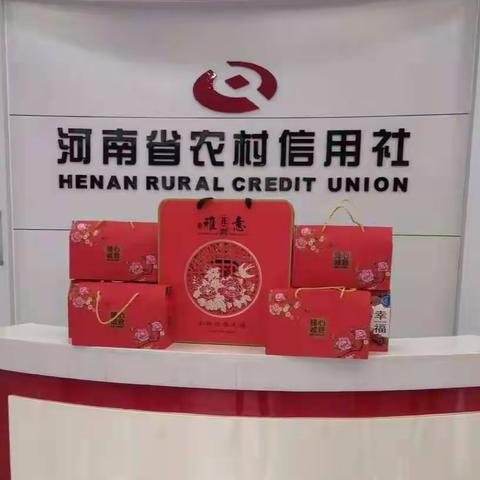 月是故乡明 饼表思亲情