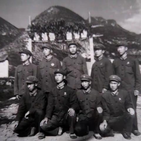 那年的一次班务会