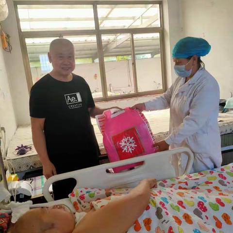 感恩重阳  敬老爱老——情系失能老人