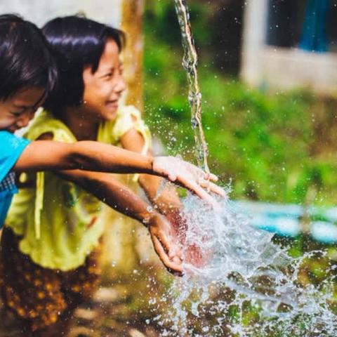 《寿阳曲·伤怀》