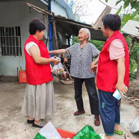 清风拂山岗的美篇