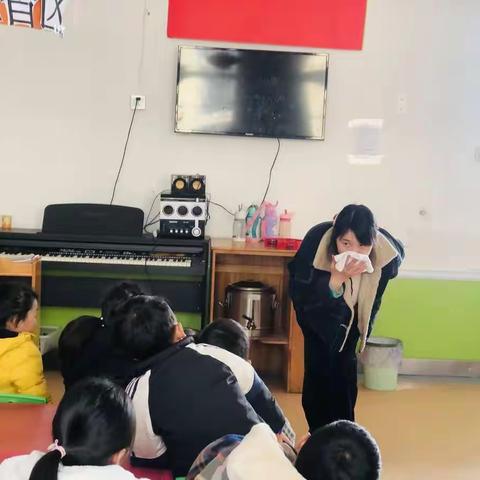 弘正教育.中扬中心幼儿园分园消防演练