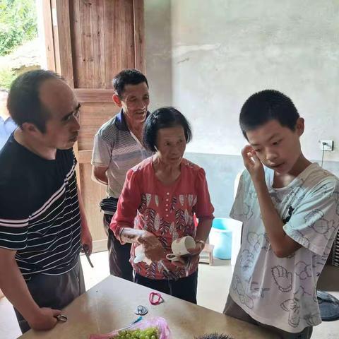 七彩夏日 情系万家