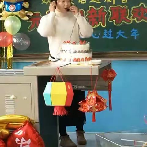 122小一年级（9）班“六一”送祝福