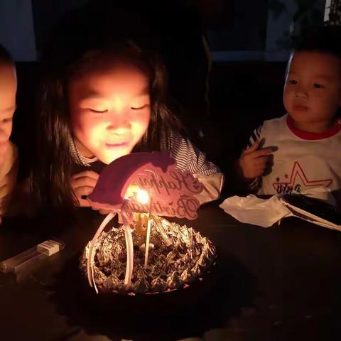 2020.11.15  辰辰8岁生日