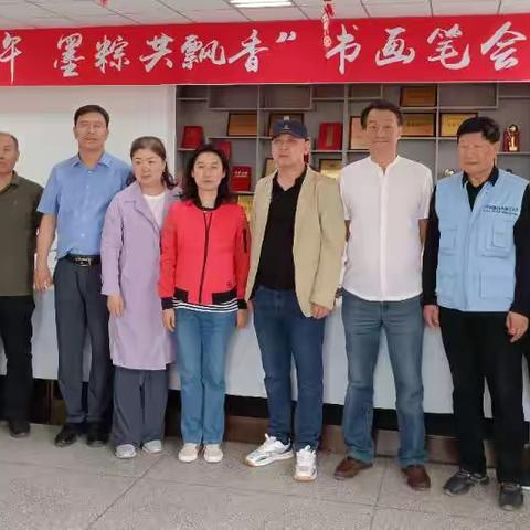 “爱国大放送笔墨识英才”