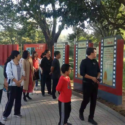迁安市第一实验小学“不忘初心、牢记使命”主题教育活动之参观杨秀峰廉政教育长廊