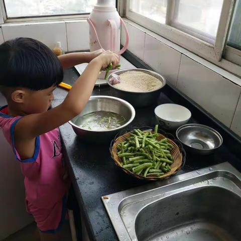 【肥乡区第三幼儿园督学责任区】苗苗二班