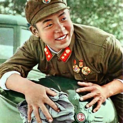 周口市第五幼儿园中二班“学习雷锋、好榜样👍”主题活动