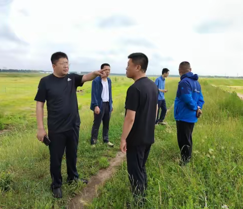 绷紧防汛弦，筑牢安全线——县经合局开展汛期巡查工作