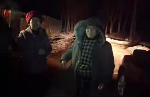 寒冬送温暖，把爱送回家！——先锋乡集福村赵忠国将走失老人送回家中