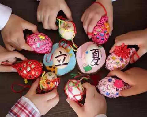 送春迎夏斗彩蛋