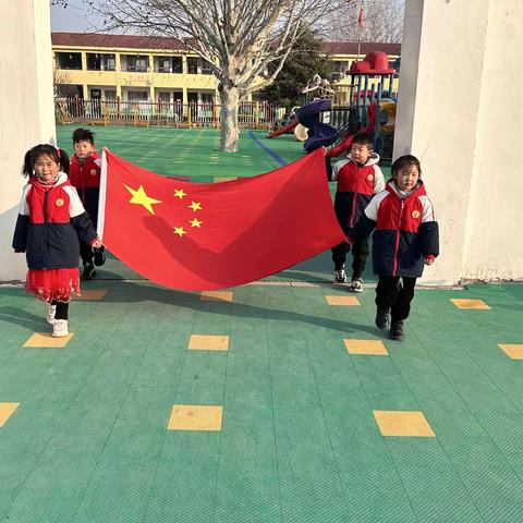 童心爱国，快乐成长！——刘庄小学附属幼儿园升旗仪式