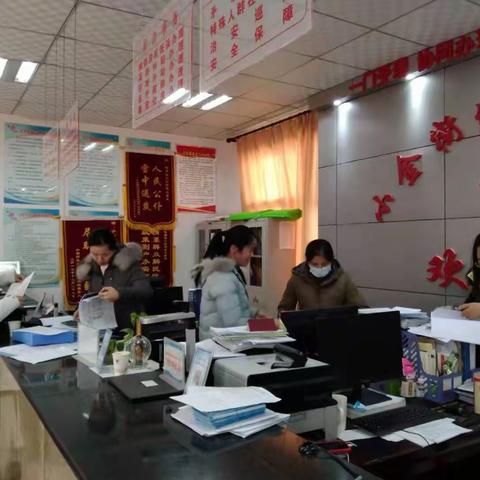小金街办迎接区民政局2020年兜底保障复审抽查工作