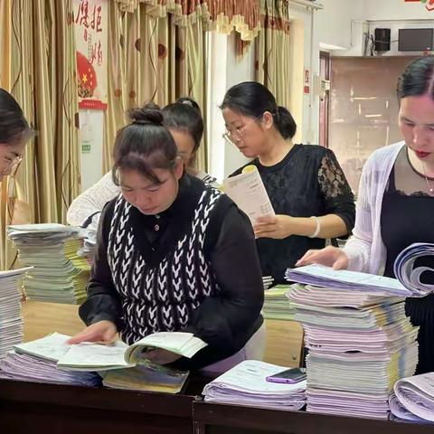 落实双减，作业检查——振兴学区2022秋季学期数学科组作业检查