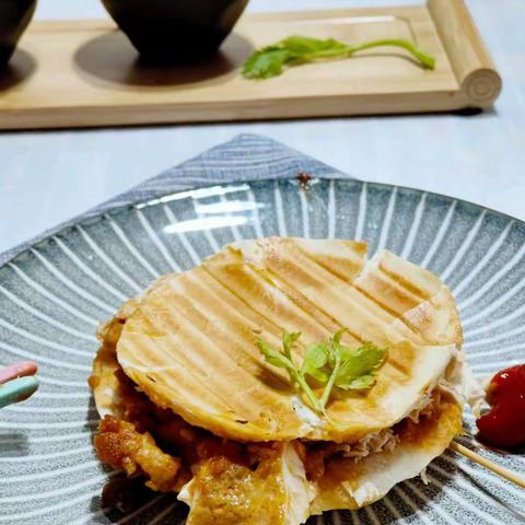 好心情来自于一份精心制作的早餐。早ﾉ☀！