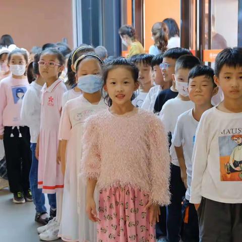 实验小学二年级13班走进淮安文物考古研究所