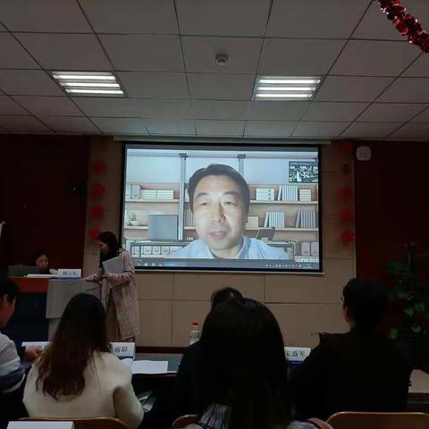 在磨砺中成长——记如何引领教师做课例研究学习。