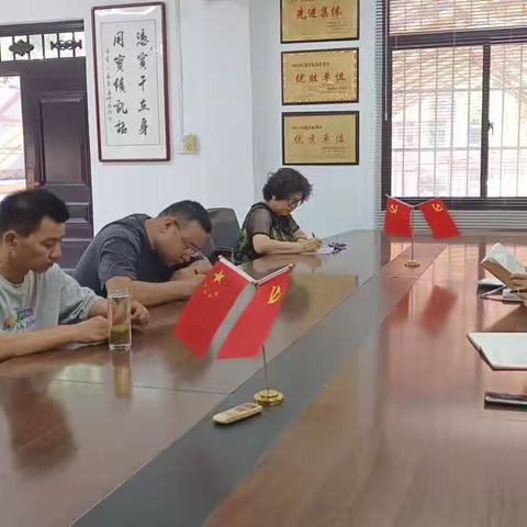 莲湖区绿化队的美篇（区城管局）莲湖区绿化队垃圾分类知识学习