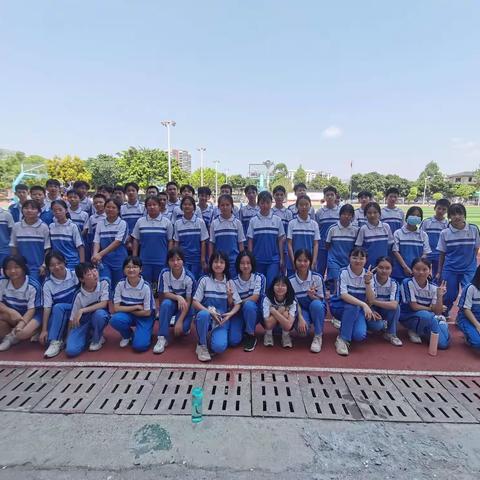 趣味运动，凝心聚力，舒缓情绪——记807班周末留校活动