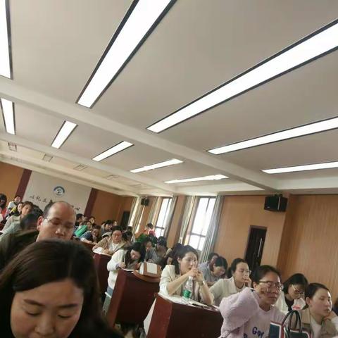 4.12日国培计划2018-洛阳师范学院送教下乡伊川县小学英语培训