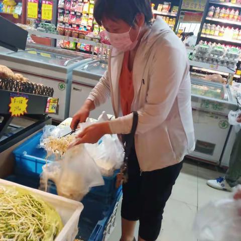 民意“5”来听、民事我来办——水泊街道水浒街社区扎实开展民意“5”来听活动